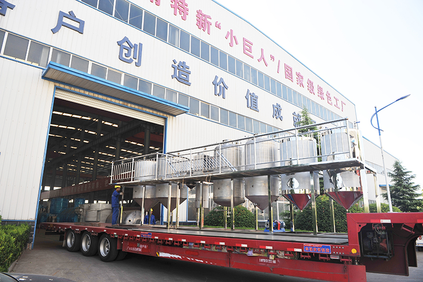 華泰集團(tuán)設(shè)計(jì)制造的5T茶籽油榨油、1T精煉、1T脫蠟項(xiàng)目發(fā)往浙江